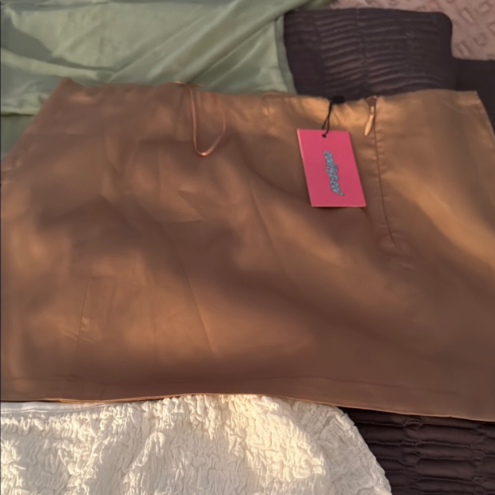 Sleek Brown Skirt